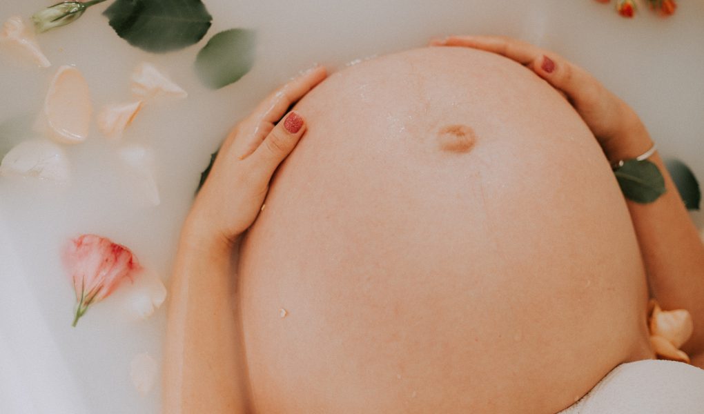 third trimester pregnancy symptom