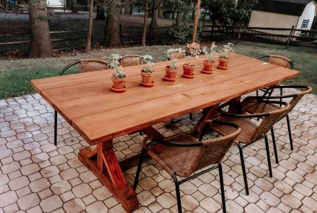 DIY Outdoor farmhouse table ana white