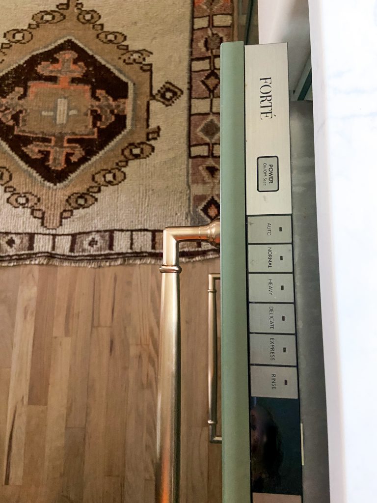 Button control panel on Forté's 24 inch panel ready dishwasher